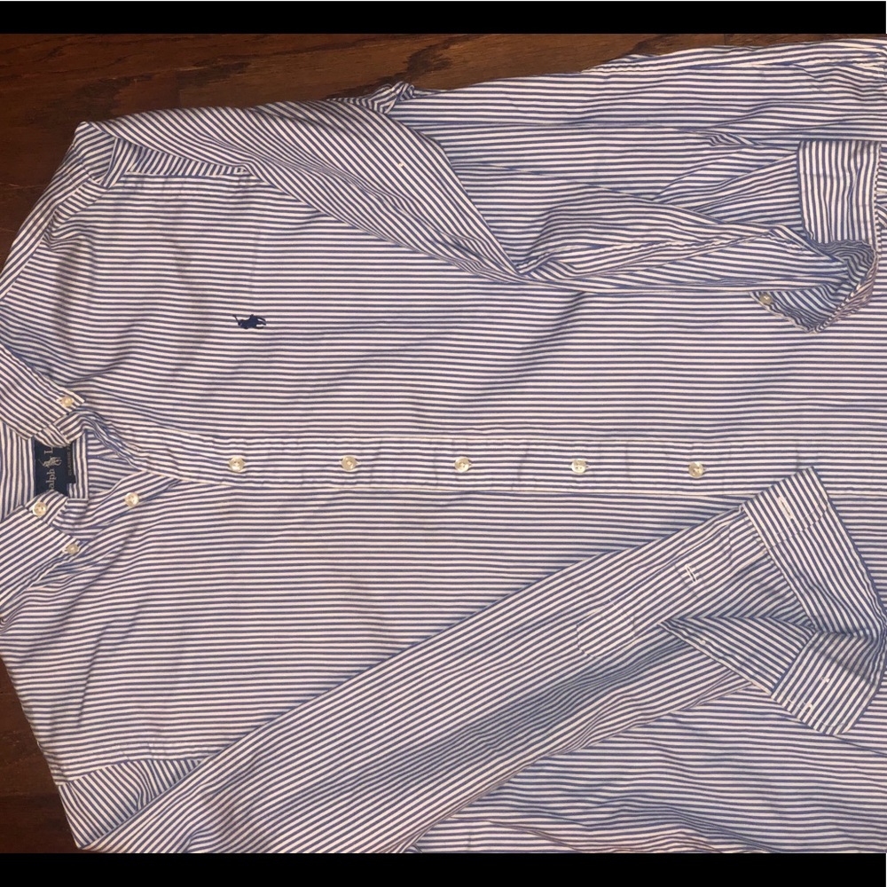 Polo shirt. 16.5
